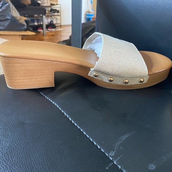 Primark Block Heel Slide On Sandals Cream Size 10 - Picture 7 of 13